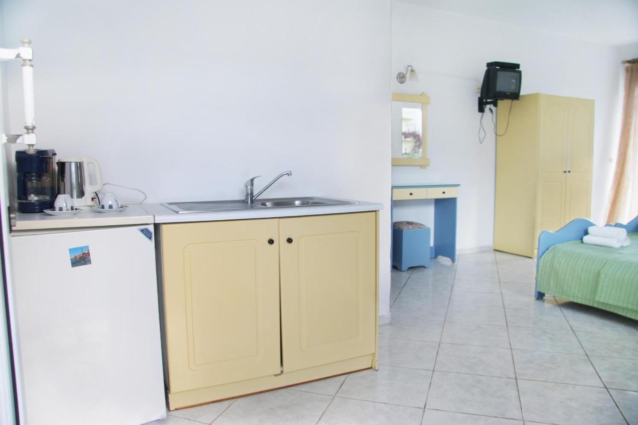 Kleanthis Apartments Rodákino Szoba fotó